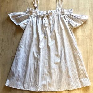 DO+BE OFF SHOULDER DRESS WITH POCKETS